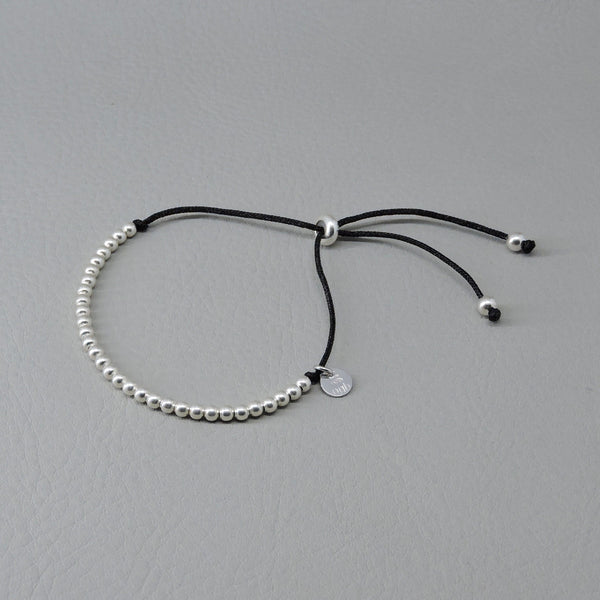 Small Jewelry Beads Bracelet | Silver / Black