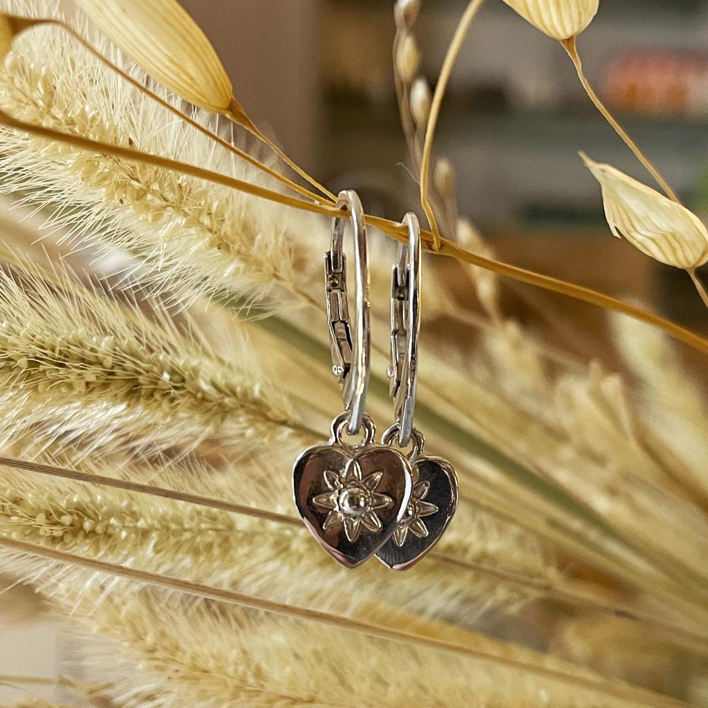 Ngb Jewels - Boho Heart Pendant Earrings