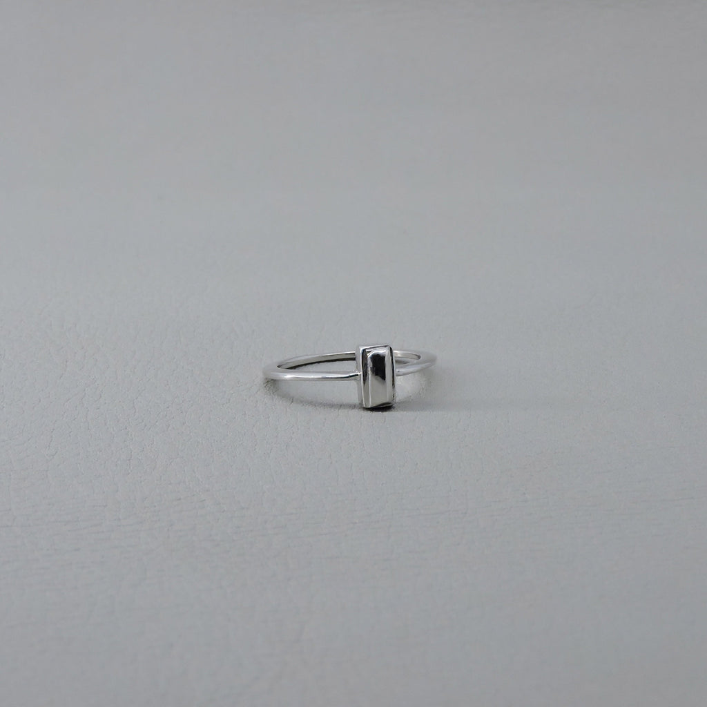 Ngb Jewels - Rectangular Silver Stone Ring